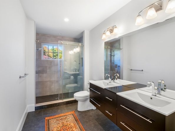 254 Middle Rd, Newbury MA 01922