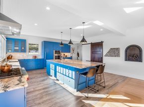 254 Middle Rd, Newbury MA 01922