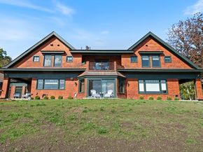 254 Middle Rd, Newbury MA 01922