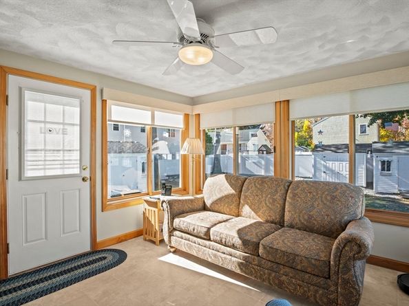 27 Fairview Avenue, Wilmington MA 01887