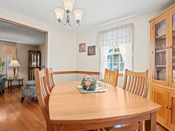 27 Fairview Avenue, Wilmington MA 01887