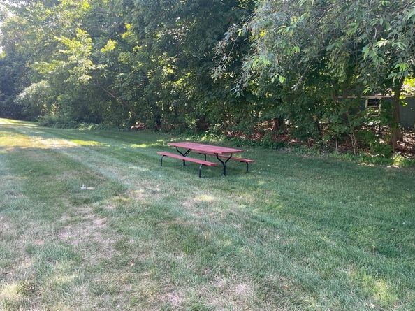 4 Kennedy Lane 49, Milford MA 01757