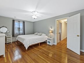 224 School St 10, Walpole MA 02081