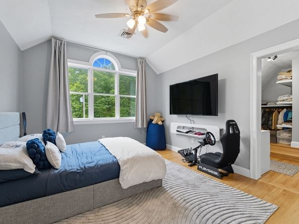 30 Forest St, Newbury MA 01922