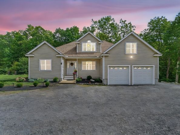 30 Forest St, Newbury MA 01922