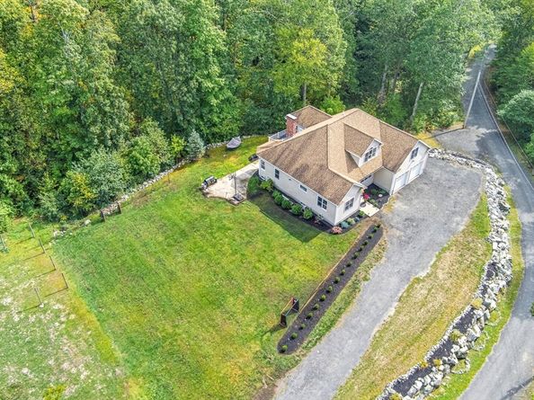 30 Forest St, Newbury MA 01922