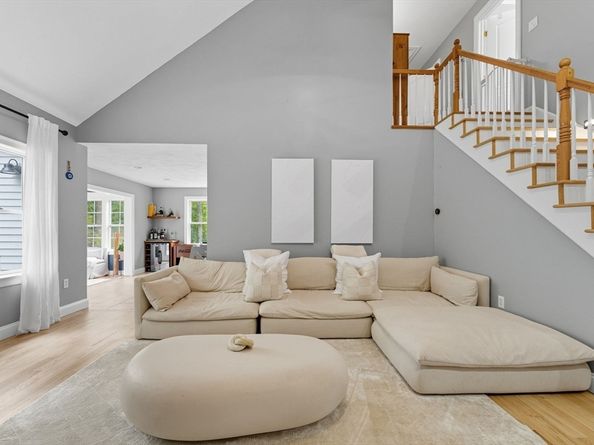 30 Forest St, Newbury MA 01922