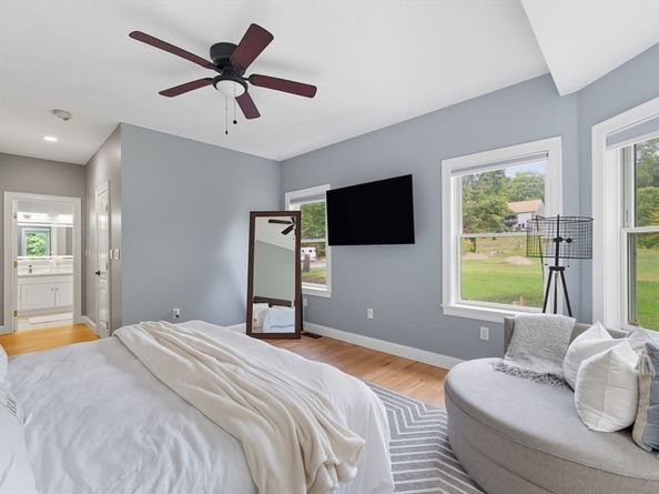 30 Forest St, Newbury MA 01922