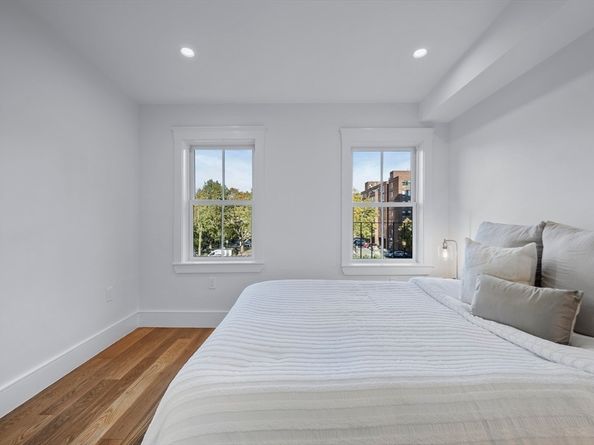 193 West Springfield Street, Boston MA 02118