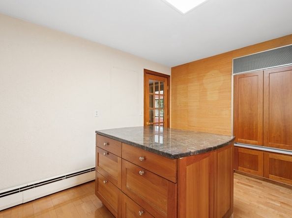 94 Goodmans Hill Rd, Sudbury MA 01776