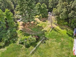 94 Goodmans Hill Rd, Sudbury MA 01776