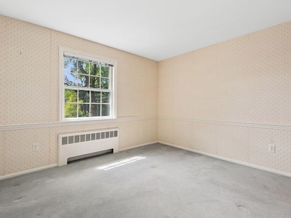 94 Goodmans Hill Rd, Sudbury MA 01776