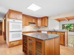 94 Goodmans Hill Rd, Sudbury MA 01776