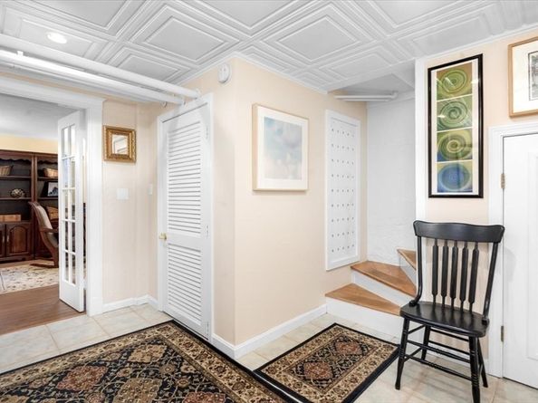 111 Shawmut St, Quincy MA 02169
