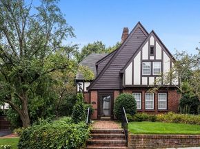 111 Shawmut St, Quincy MA 02169