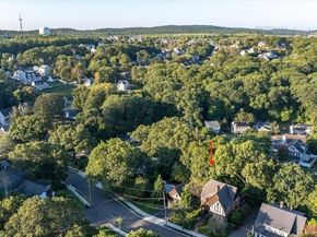 111 Shawmut St, Quincy MA 02169