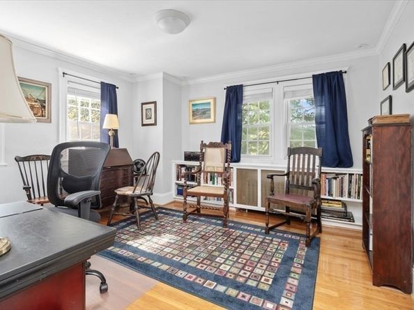 111 Shawmut St, Quincy MA 02169