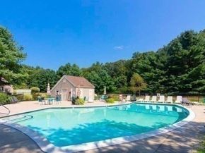 8 Fox Hollow 8, Wayland MA 01778