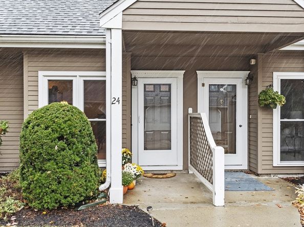 75 Page Road 24, Bedford MA 01730