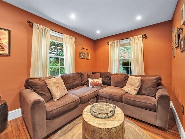 11 Girard Road, Medford MA 02148