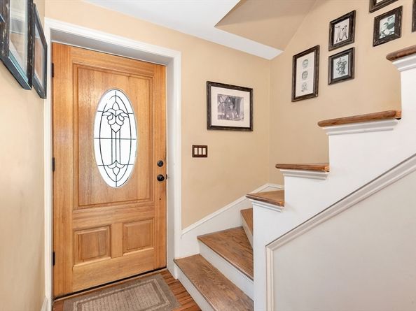 11 Girard Road, Medford MA 02148