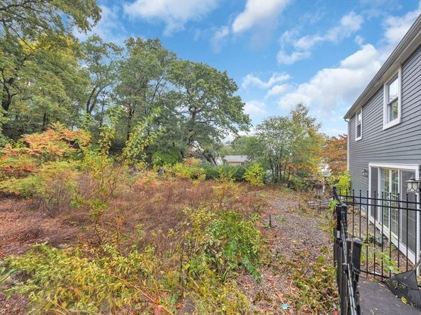 11 Girard Road, Medford MA 02148