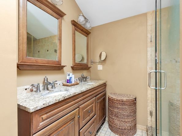 11 Girard Road, Medford MA 02148