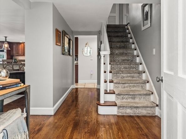 34 Roberts Rd, Boxford MA 01921