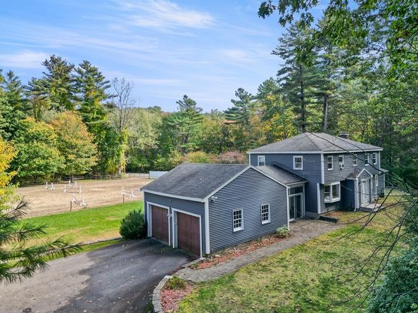 34 Roberts Rd, Boxford MA 01921