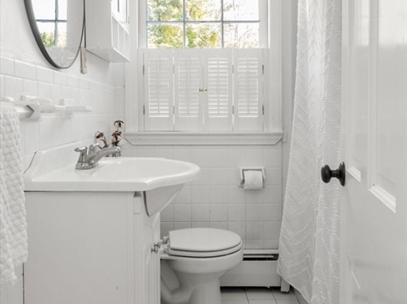 34 Roberts Rd, Boxford MA 01921