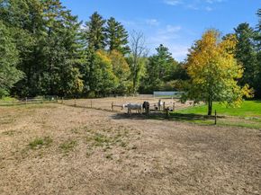 34 Roberts Rd, Boxford MA 01921