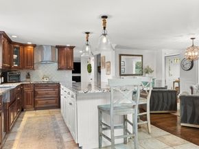 34 Roberts Rd, Boxford MA 01921