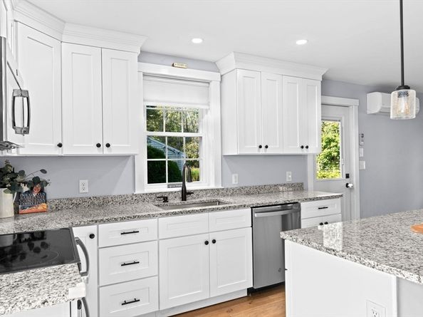 13 Hornbeam Rd, Scituate MA 02066