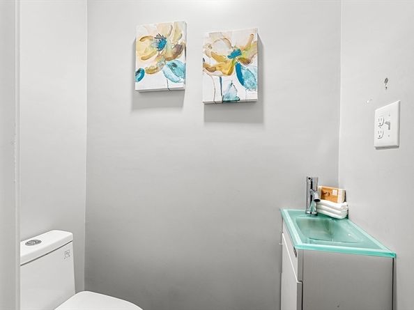 679-683 Columbia Rd 1, Boston MA 02125