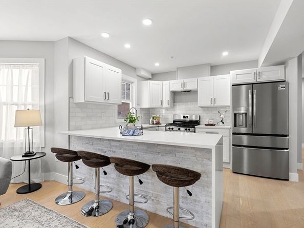 679-683 Columbia Rd 1, Boston MA 02125