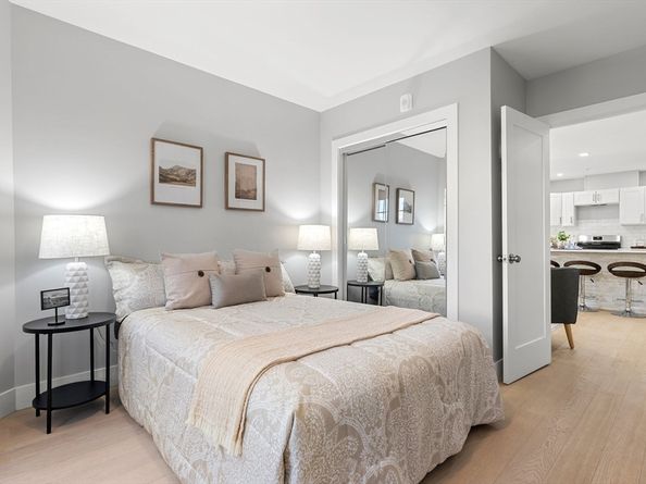 679-683 Columbia Rd 1, Boston MA 02125