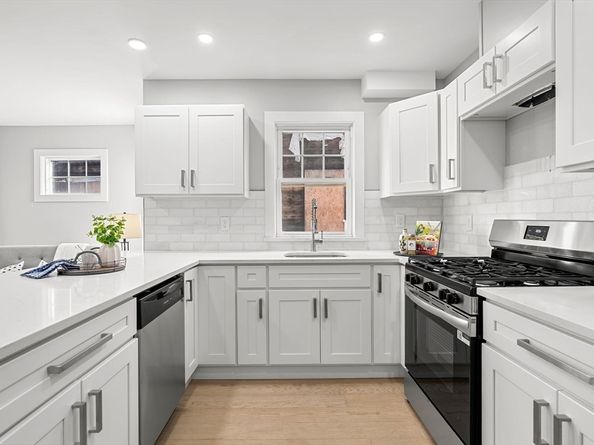 679-683 Columbia Rd 1, Boston MA 02125