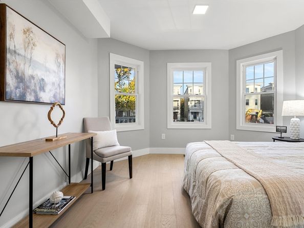 679-683 Columbia Rd 1, Boston MA 02125