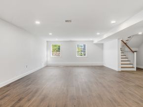 131 Maple St, Scituate MA 02066