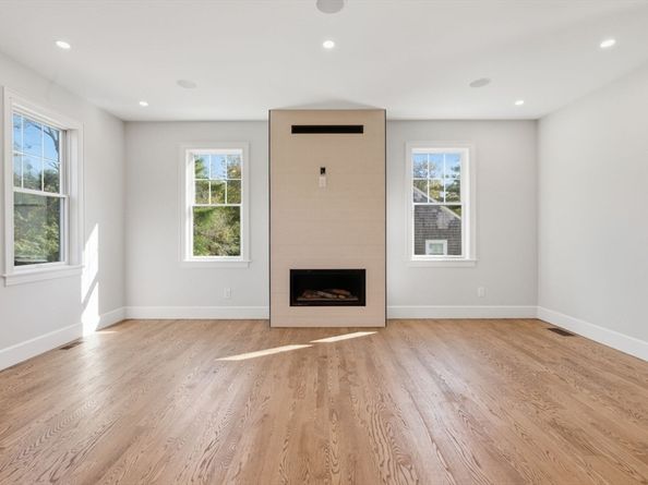 131 Maple St, Scituate MA 02066