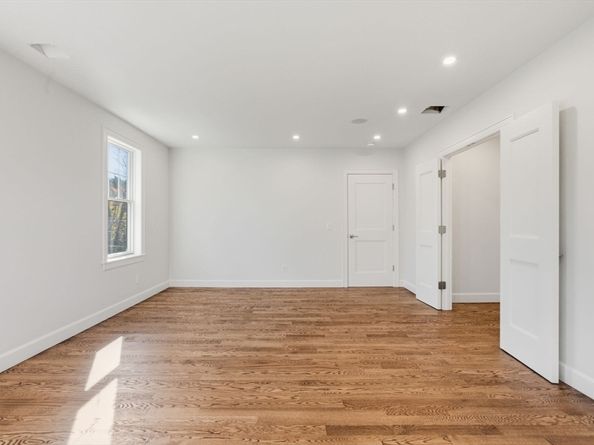 131 Maple St, Scituate MA 02066