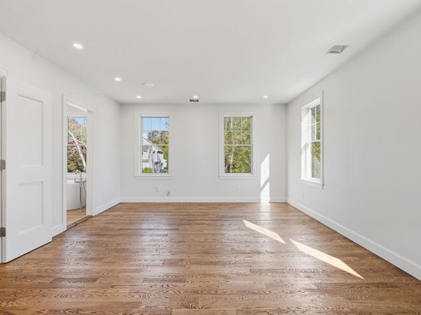 131 Maple St, Scituate MA 02066