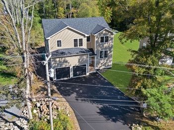 131 Maple St