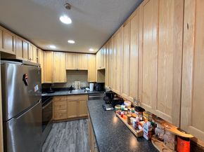 271 Boston Post Rd E 4, Marlborough MA 01752