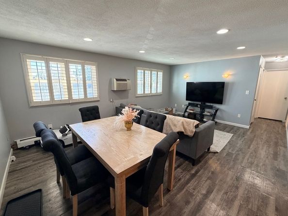 271 Boston Post Rd E 4, Marlborough MA 01752