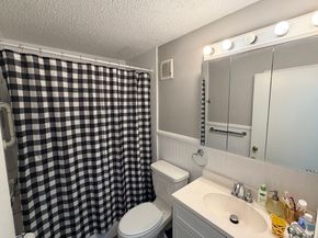 271 Boston Post Rd E 4, Marlborough MA 01752