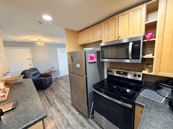 271 Boston Post Rd E 4, Marlborough MA 01752