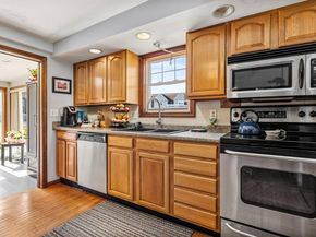 7 Lothrop St, Beverly MA 01915