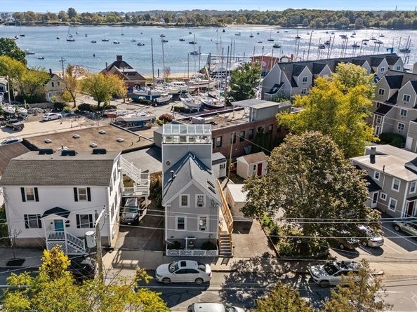 7 Lothrop St, Beverly MA 01915