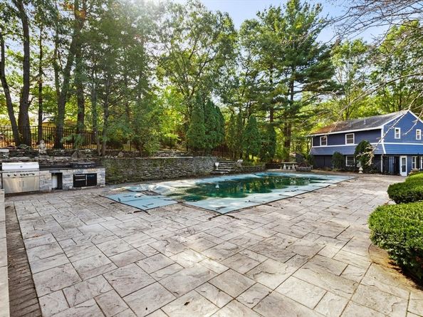 227 Walnut Street, Saugus MA 01906